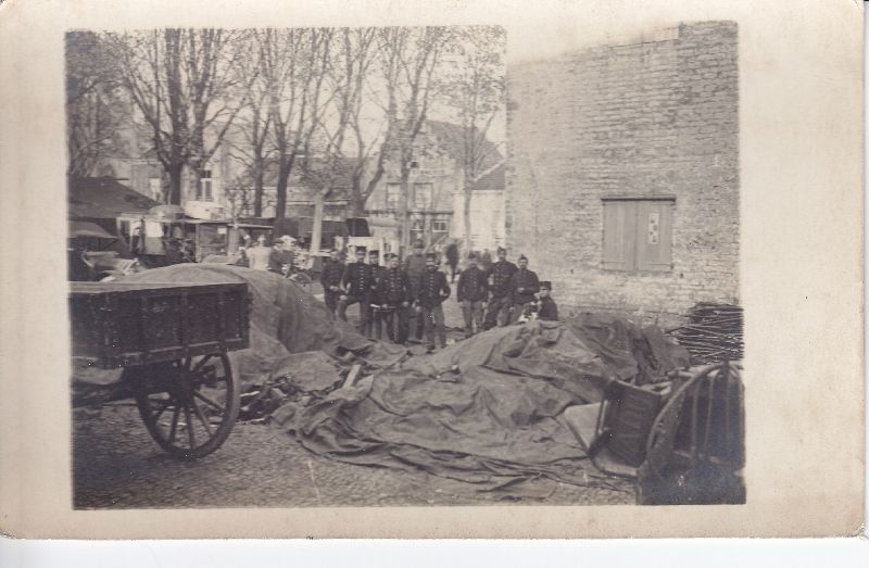 Grenzen aan een grenzeloze oorlog: Hulst, najaar 1914.